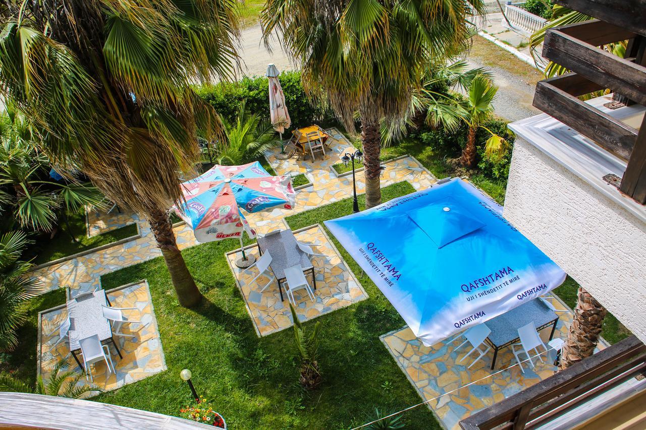 Hotel Venezia โกเลม ภายนอก รูปภาพ